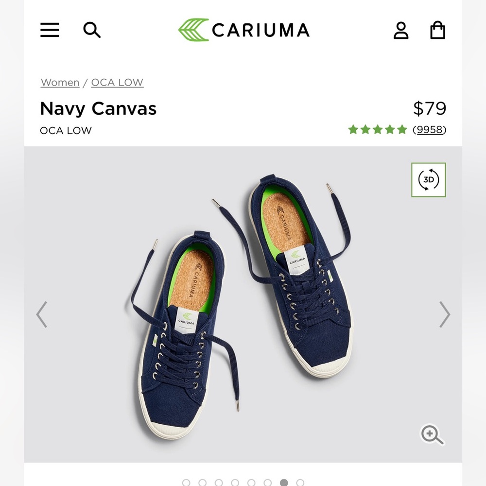 Cariuma OCA Low shoe in Navy Canvas